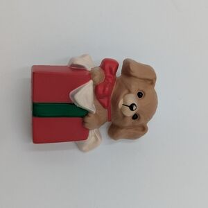 Vintage 89 Hallmark Holiday Pin Puppy Dog In Present Red Kitsch Novelty Festive